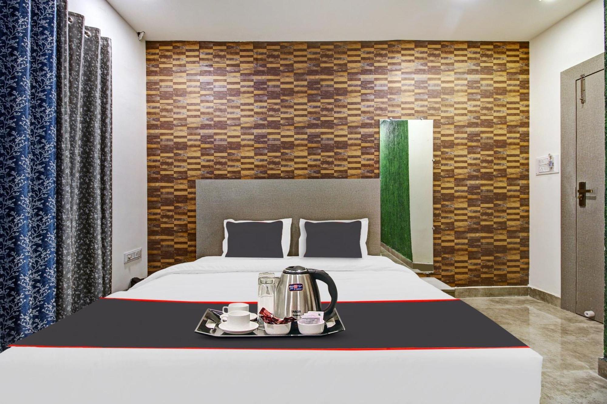 Super Collection O The Wishtler Hotel Bhopal Exterior photo